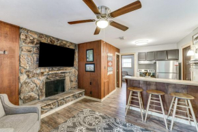 Rustic Angel Fire Condo Resort Shuttle On-Site!